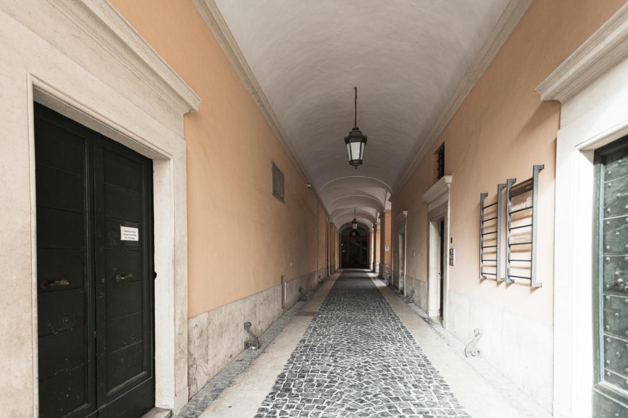 Charming Penthouse In Piazza Venezia With Terrace Apartman Róma Kültér fotó
